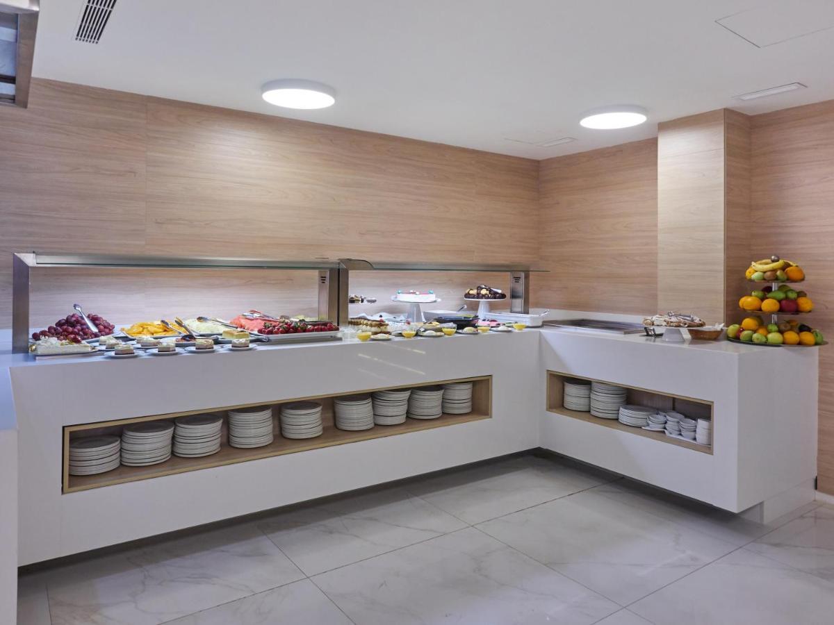 Aparthotel Y Hotel Paguera Beach Екстериор снимка